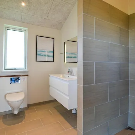 Four-bedroom Holiday In Holiday home *