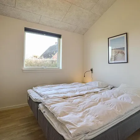 Four-bedroom Holiday In Holiday home *